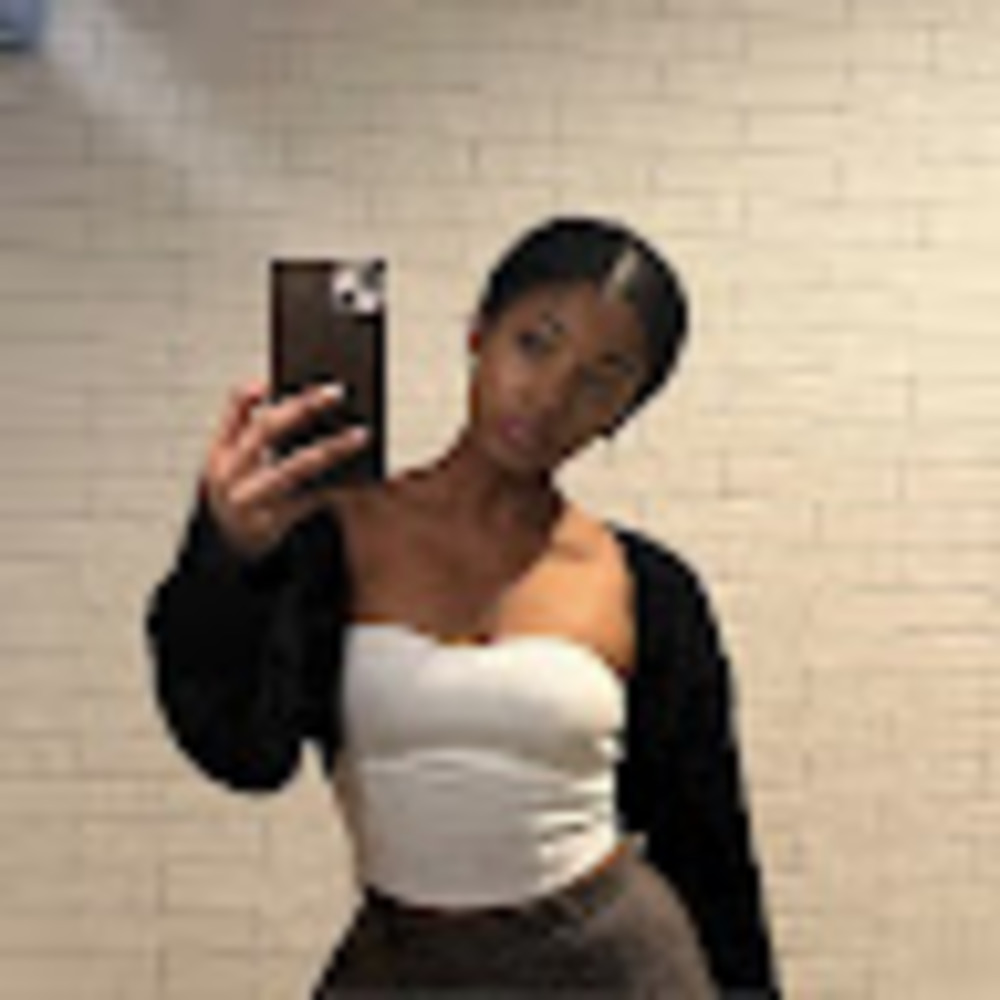 Meet your Posher, Nyla